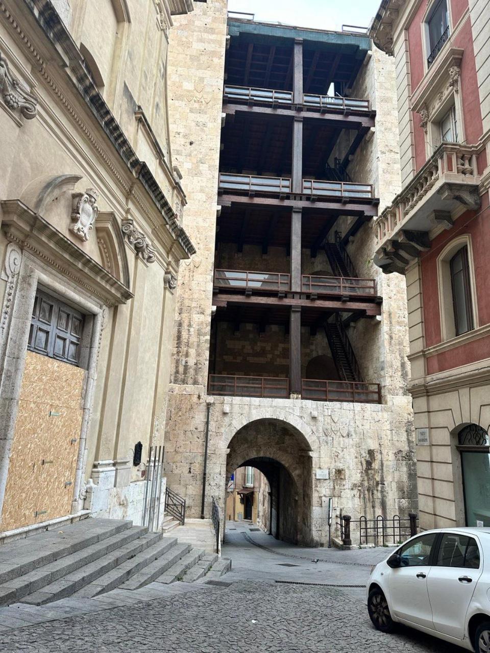 Art Studio Appartamento Castello Cagliari Exteriör bild
